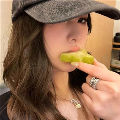 看不见的月亮