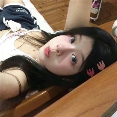 如蝶翩翩